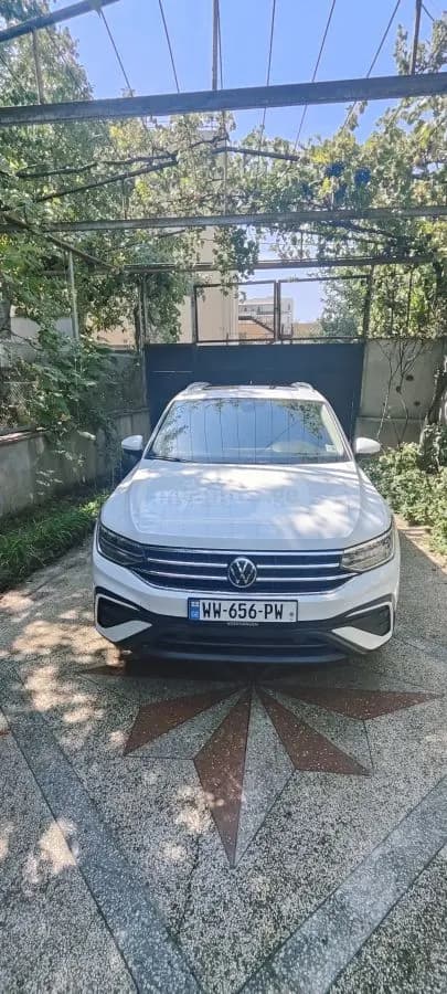 Volkswagen Tiguan 2024 купить в Москве