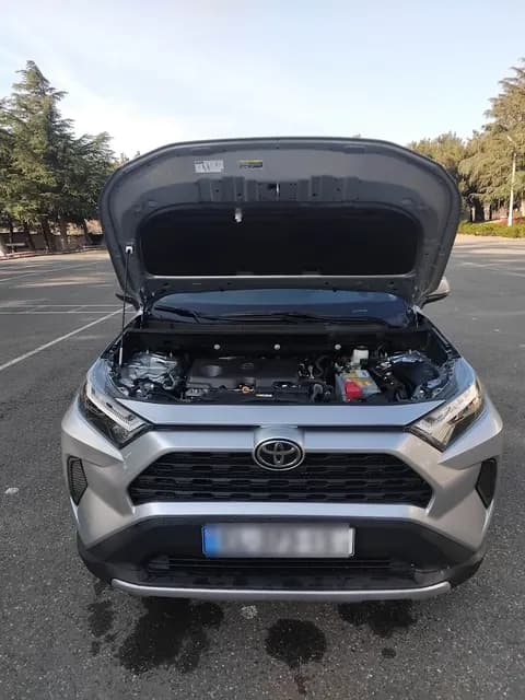 Toyota RAV 4 2025 купить в Москве